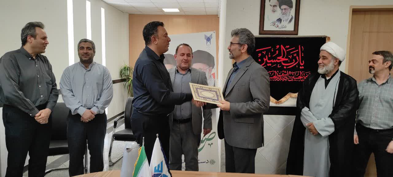 توسعه مهارت‌آموزی و تربیت نیرو‌های متخصص رسالت‌ حوزه آموزش دانشگاه آزاد دزفول است