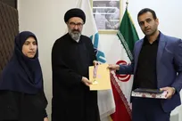 اهدای مدال طلای بازیکن فوتسال به موکب شهید میرزا کوچک‌خان دانشگاه آزاد گیلان