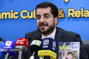 رونمایی از پوستر مسابقه بین&zwnj;المللی نقاشی &laquo;سورنا&raquo; با موضوع &laquo;ایران از نگاه کودکان ایرانی داخل و خارج از کشور&raquo;
