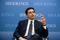 فرید زکریا: دولت آمریکا مسیر فروپاشی و زوال را طی می‌کند