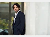 سهراب پورناظری «سیصد» را به صحنه می‌برد