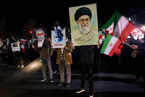 مراسم عزاداری در سوگ رهبر شهید انقلاب - میدان تجریش