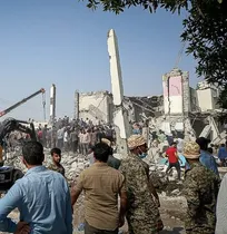 نامه تشکل‌های فرهنگیان ایران به یونسکو و یونیف: کشتار دانش‌آموزان میناب جنایت جنگی است