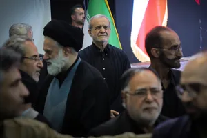 مراسم چهلم &laquo;رهبر شهید انقلاب&raquo; در تهران
