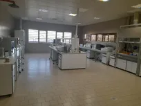 آزمایشگاهی برای سلامت مردم؛ پایش مواد غذایی، نظارت بر بیمارستان‌ها و کنترل ایمنی ساختمان‌ها