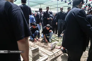 تشییع و خاکسپاری شهدای حملات رژیم صهیونیستی در قطعه42 بهشت زهرا(س)