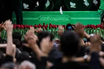 مراسم وداع با پیکر رهبر شهید انقلاب در محل شهادت ایشان برگزار شد