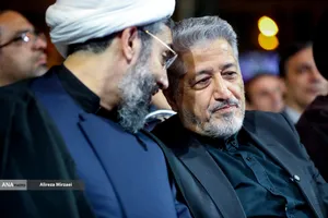 اجتماع خانواده دانشگاه آزاد اسلامی در تجدید بیعت با رهبر انقلاب