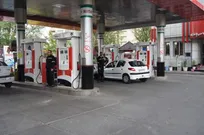 سوخت رسانی به صورت گسترده و کنترل شده ادامه دارد