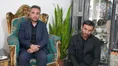 حضور دانشگاهیان در منزل دانشجوی شهید رضا خلف‌خانی