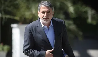 وزير التراث الثقافي: الجيش الإيراني صان كرامة الشعب وعزّز مكانة البلاد