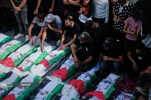تشییع پیکر ۱۰۰ شهید غزه