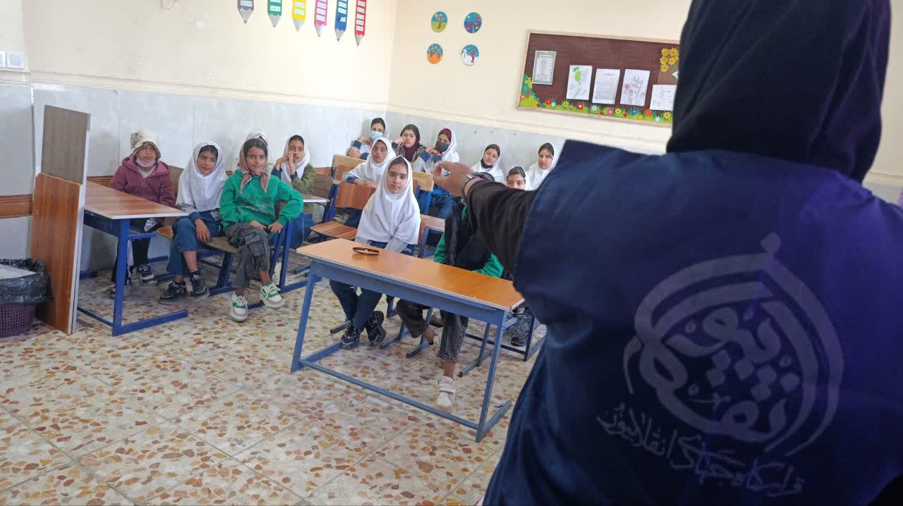 وقتی جهادگران داراب کنار عشایر رکنآباد ایستادند وقتی جهادگران داراب کنار عشایر رکنآباد ایستادند