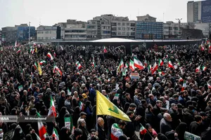 تشییع شهدای &laquo;جنگ رمضان&raquo;