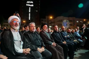 اجتماع خانواده دانشگاه آزاد اسلامی در تجدید بیعت با رهبر انقلاب