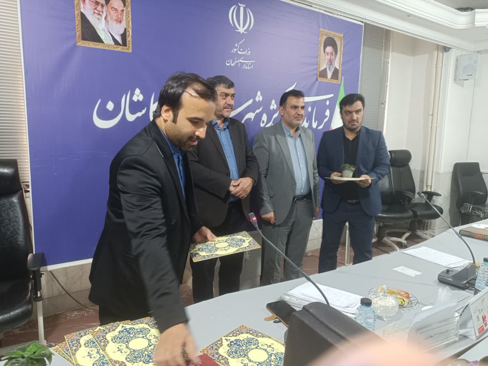 خبرنگاران دیدهبانان بیدار و پرچمداران صادق جهاد تبیین هستند خبرنگاران دیدهبانان بیدار و پرچمداران صادق جهاد تبیین هستند