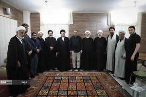 دیدار حجت&zwnj;الاسلام سیدعبدالفتاح نواب، نماینده ولی&zwnj;فقیه در امور حج و زیارت با حجت الاسلام حکیم