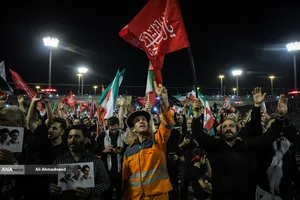 شامگاه نخستین روز وداع با رهبر شهید انقلاب
