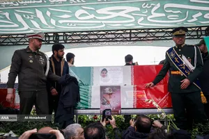 تشییع شهدای &laquo;جنگ رمضان&raquo;