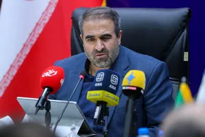 دکتر سیدمحمود هاشمی معاون علوم انسانی و هنر دانشگاه آزاد اسلامی