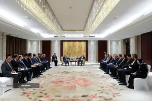 دیدار نخست وزیر پاکستان با مسعود پزشکیان رییس جمهور