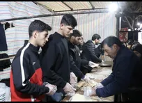 استقبال مردم از موکب شهدای فوتبال+ فیلم