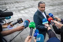 عراقچی: در رابطه با مذاکره هیچ چیز قطعی نشده است/ نسبت به هرگونه حضور خارجی در منطقه قفقاز هشدار می‌دهیم