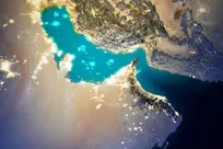 تنگه هرمز مهم‌ترین اهرم راهبردی ایران در معادلات انرژی جهان/ سقوط قطعی اقتصاد آمریکا با بی‌ارزش شدن دلار