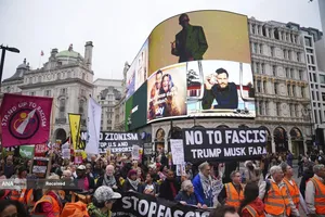 تجمع میلیونی آمریکایی ضد ترامپ با شعار &laquo;پادشاهی ممنوع&raquo;