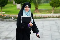 بهروزآذر: برنامه ویژه دولت برای اشتغال زنان/ بسته‌های سیاستی به کمیسیون فرهنگی ـ اجتماعی رسید