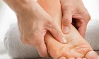 ماساژ پا در برخی شرایط می‌تواند خطرناک باشد