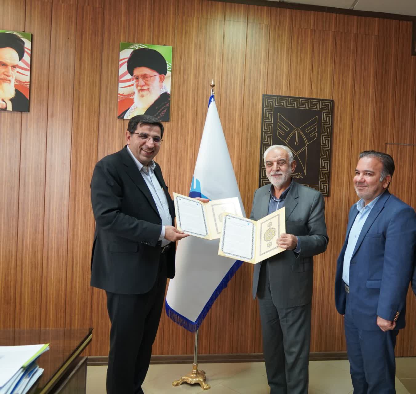 ارائه طرح پیشنهادی راه‌اندازی درس دو واحدی «جهاد تبیین» در دانشگاه‌ها/ بعد از شهدا برای حفظ نظام چه کرده‌ایم؟