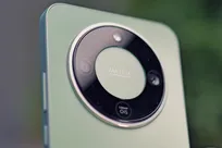 آنر گوشی مجیک ۸ لایت را با باتری ۷۵۰۰ میلی‌آمپرساعتی رونمایی کرد