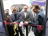 نخستین آزمایشگاه سیار کشور توسط دانشگاه آزاد آغاز به کار کرد