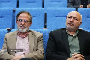 پاسداشت مقام استادان و یادبود پنج شهیددانشجوی شهید دانشگاه تهران در جنگ رمضان