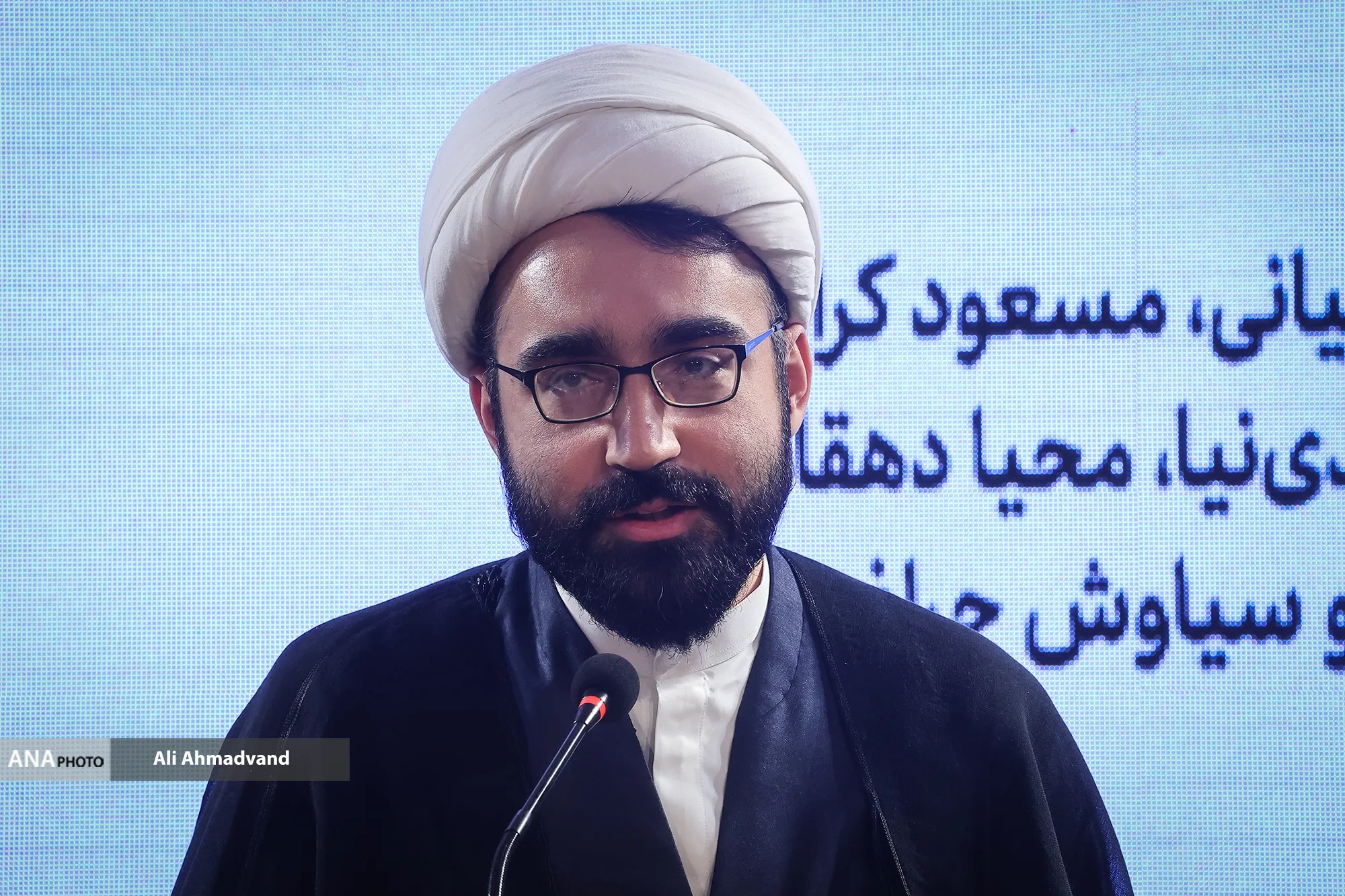 «غوطهور» در انتظار پروانه نمایش/ پیامدهای یک انحراف اخلاقی به روایت کارگردان روحانی +فیلم «غوطهور» در انتظار پروانه نمایش/ پیامدهای یک انحراف اخلاقی به روایت کارگردان روحانی +فیلم