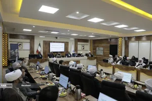 نشست تقریبی جمعی از علمای شیعه و اهل تسنن در مشهد مقدس