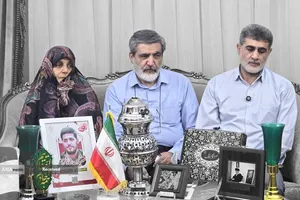 دیدار خادمیاران و یاوران رضوی با خانواده شهید محسن شاه نظری