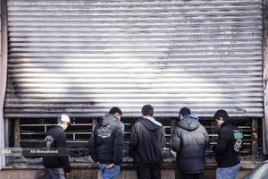 تخریب و آتش سوزی اموال عمومی در تهران