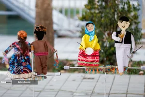 اولین روز اجراهای خیابانی جشنواره تئاتر فجر
