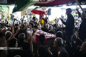 وداع با پیکر بسیجی شهید حسین یوسفخانی