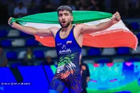 فکر نمی‌کردم پیشنهاد علی دبیر جدی باشد؛ به خاطر کمربند و پرچم گریه می‌کردم/ بعد از کشتی با عزیزلی گفتم حالا من باید صاحبِ این وزن باشم     