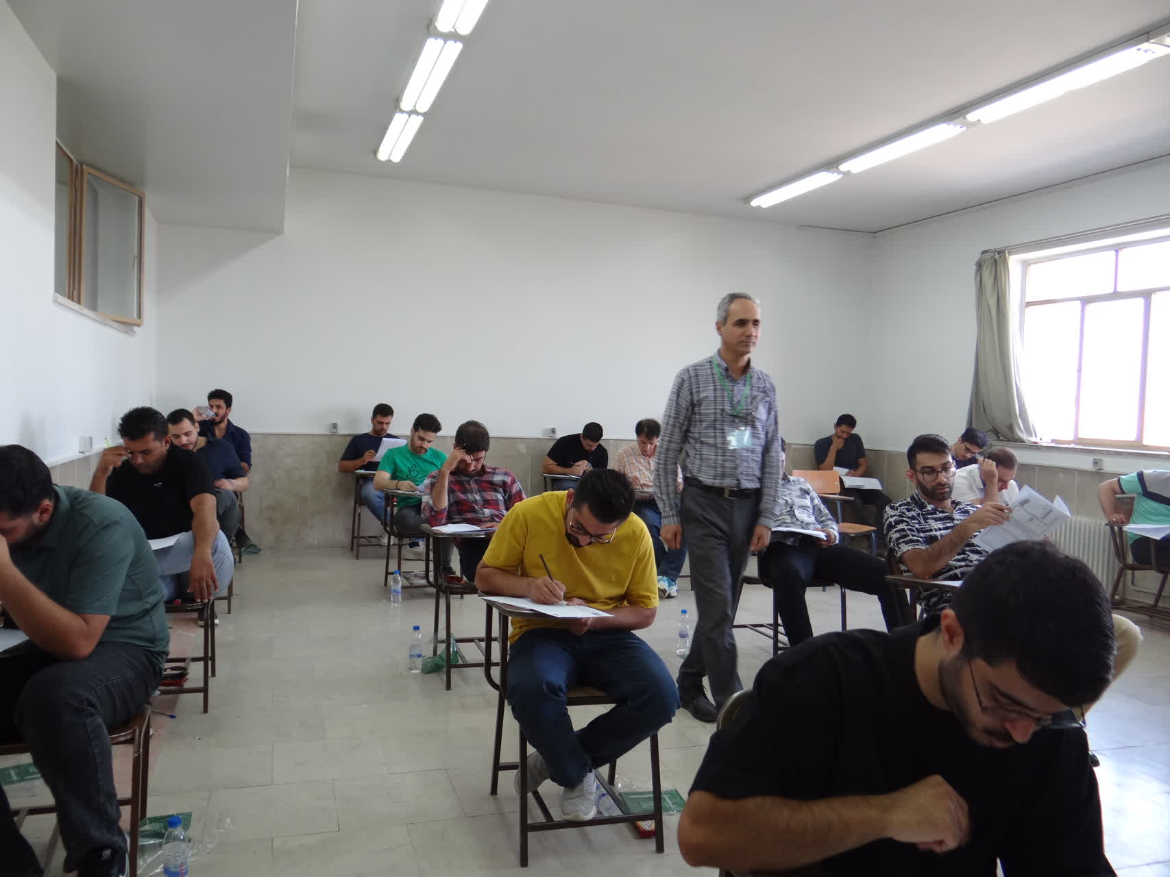 جزئیاتی از رقابت بیش از ۲ هزار و ۶۰۰ متقاضی آزمون کارشناسی ارشد ۱۴۰۵ در دانشگاه آزاد اصفهان جزئیاتی از رقابت بیش از ۲ هزار و ۶۰۰ متقاضی آزمون کارشناسی ارشد ۱۴۰۵ در دانشگاه آزاد اصفهان