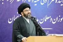 درخواست-نماینده-ولی‌فقیه-در-زنجان-از-دانش‌آموزان-تأکید-بر-مطالعه-عمیق-و-مشارکت-در-حل-مسائل-جامعه