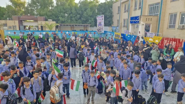 زنگ آغاز سال تحصیلی مدارس سمای دزفول به صدا درآمد