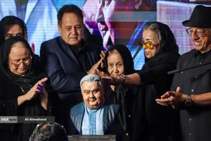 مراسم چهلم زنده&zwnj;یاد &laquo;اکبر عبدی&raquo;
