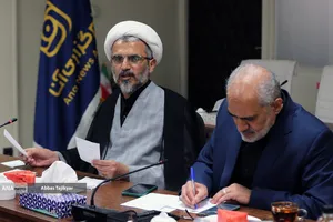 حجت الاسلام دکتر جواد سلیمانی تاریخ&zwnj;پژوه و استاد موسسه امام خمینی در نشست عاشورا در منظومه فکری رهبر شهید، امام خامنه&zwnj;ای (قدس سره)