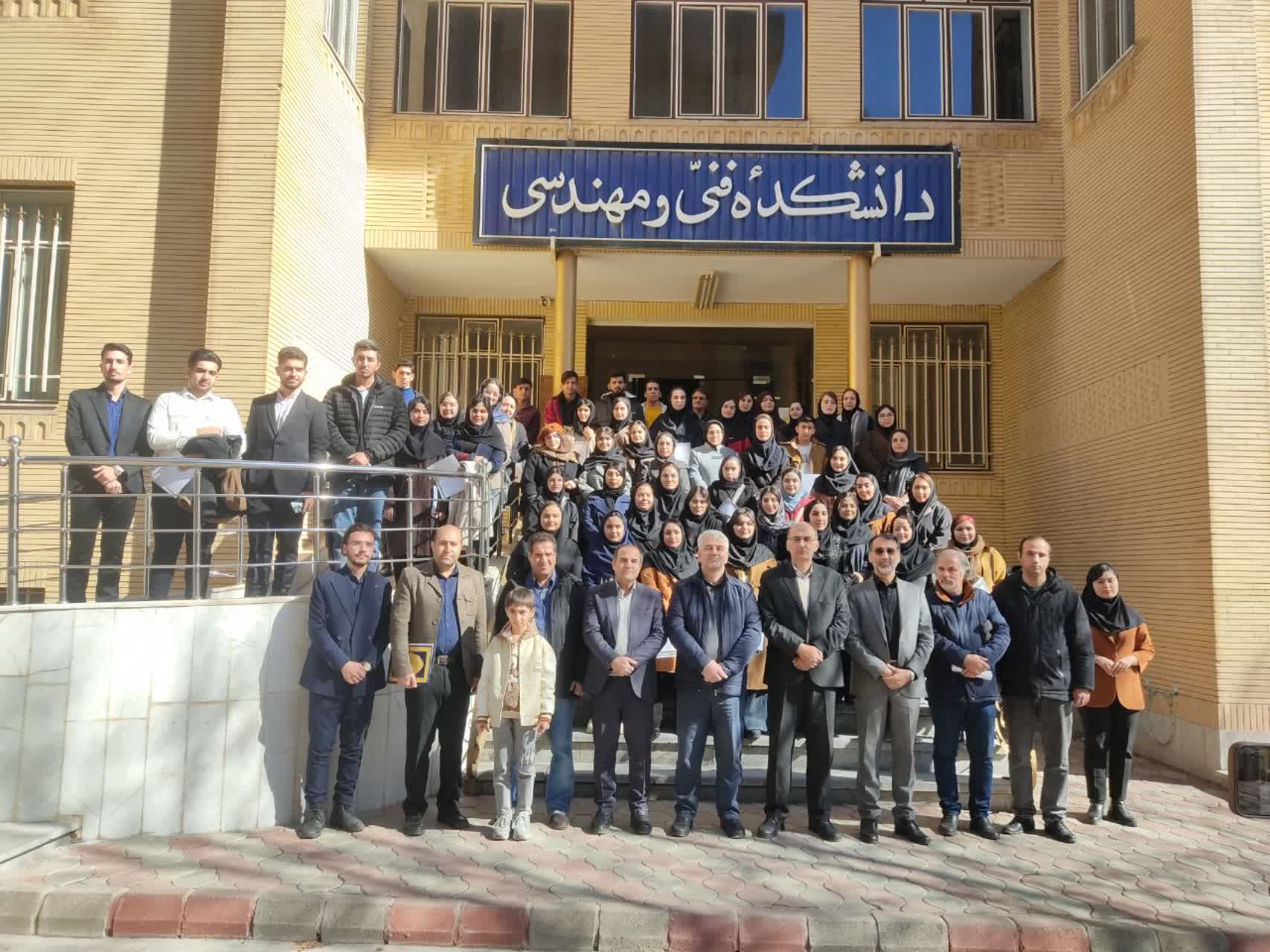 نمایشگاه «صنایع خلّاق»؛ ترکیبی از خودباوری، اعتماد به نفس و تقویت حس رقابتی نوآوران