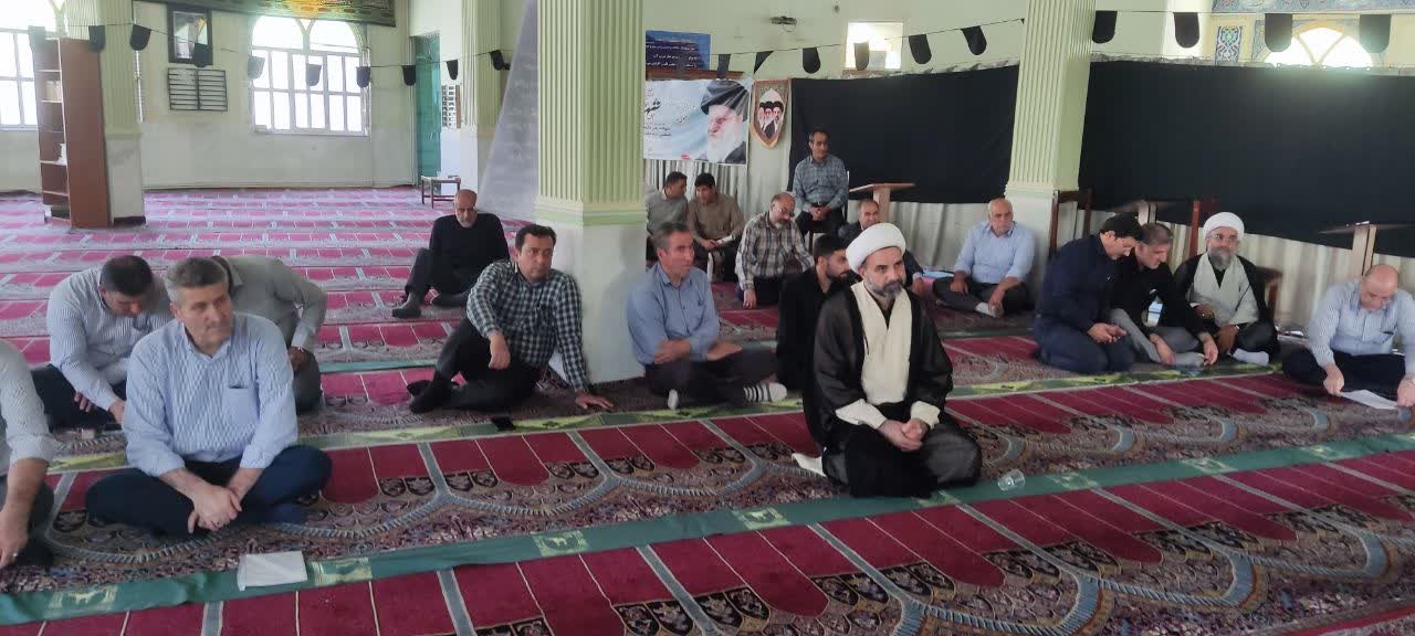کاروان پیاده‌روی کارکنان، استادان و دانشجویان دانشگاه آزاد اسلامی اراک