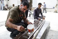 دست‌هایی که می‌سازند